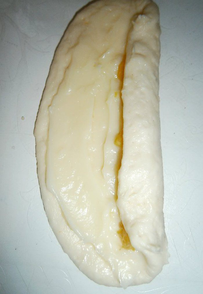 Булочки с заварным кремом и персиком