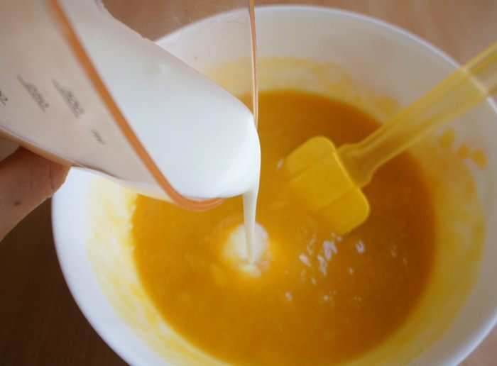 Манговый кекс