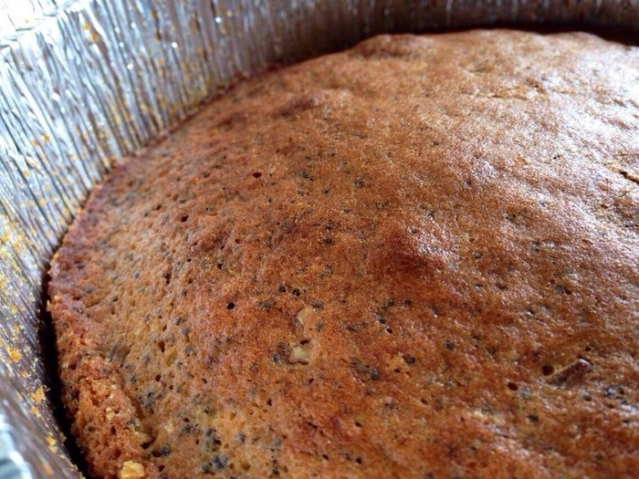 Нежный маково-ореховый пирог