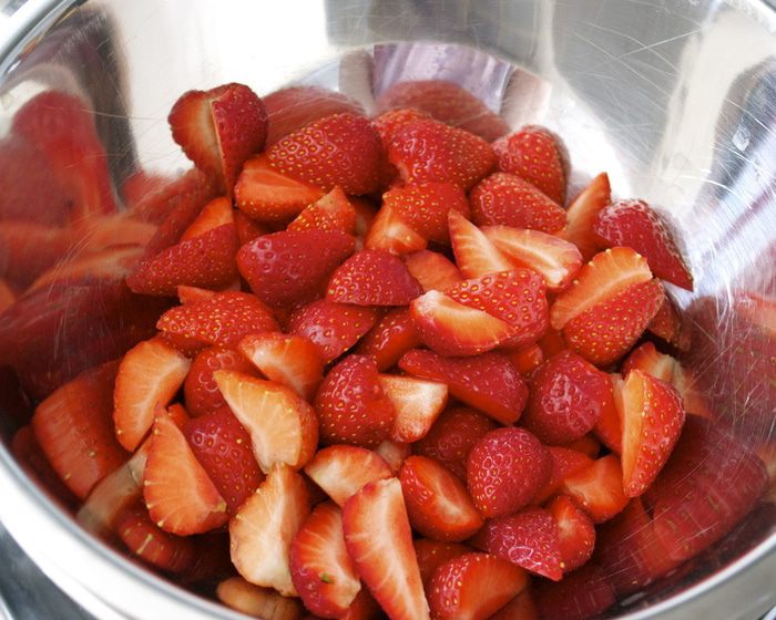 Тарт с клубничным курдом 