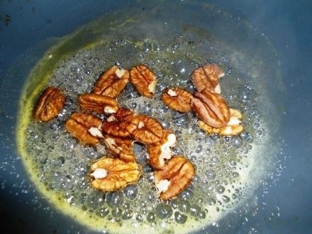 Творожные кексы с карамелизованным пеканом