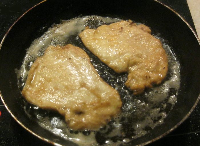 Куриная отбивная с кисло-сладким соусом