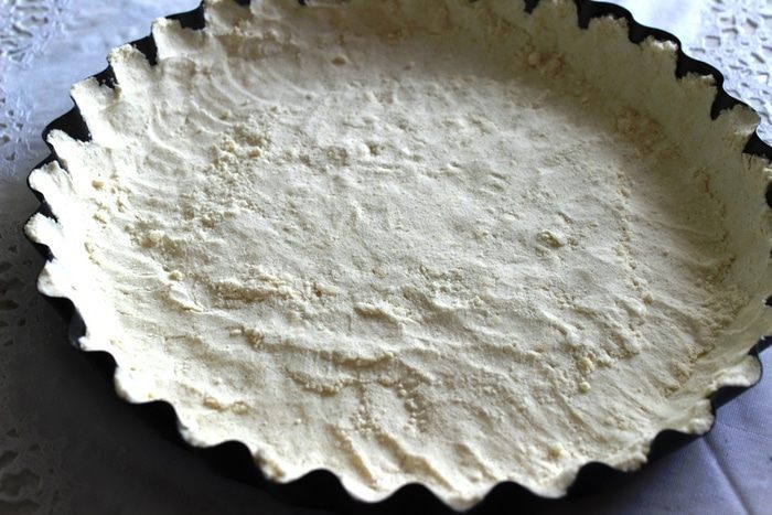 Лимонник под миндально-сахарной корочкой