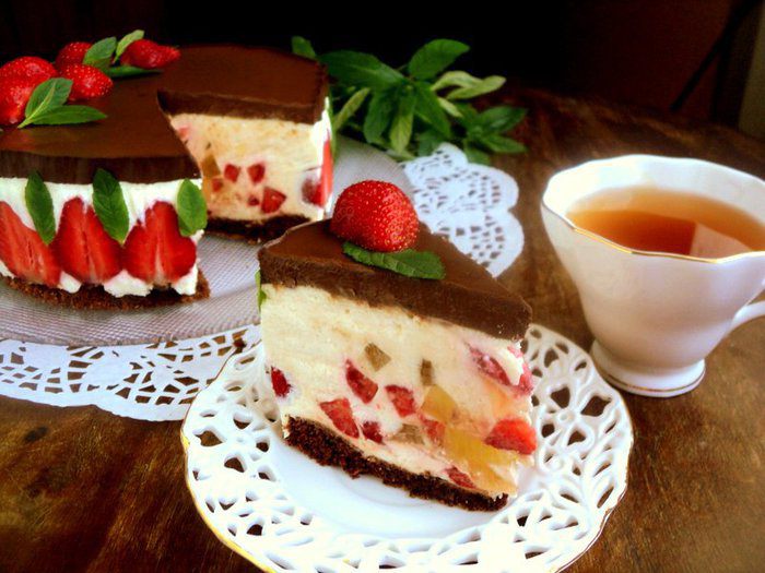 Торт «Клубника в шоколаде»