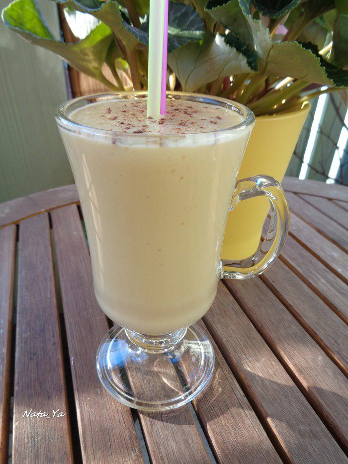 Индийский коктейль Манго Ласси (Mango Lassi)