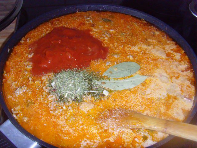 Соус болоньезе 