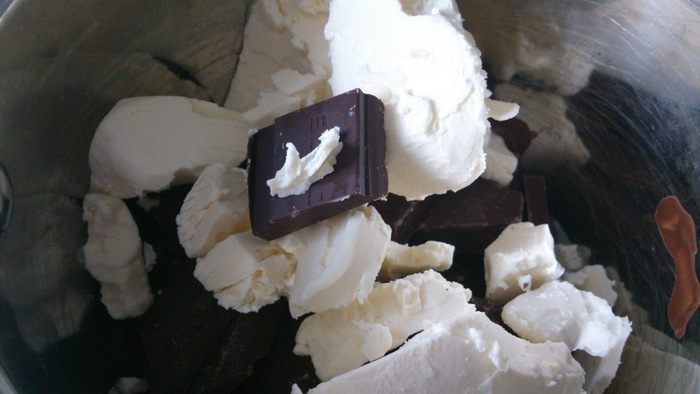 Миндально-шоколадный торт с вишней &amp;quot;С любовью&amp;quot;