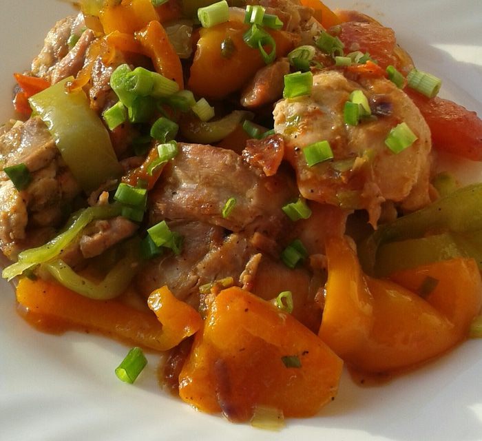 Курица с болгарским перцем
