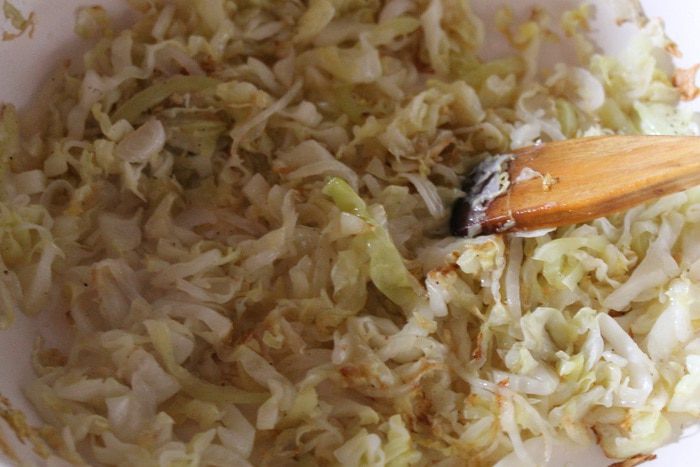 Пирог с капустой и кукурузой