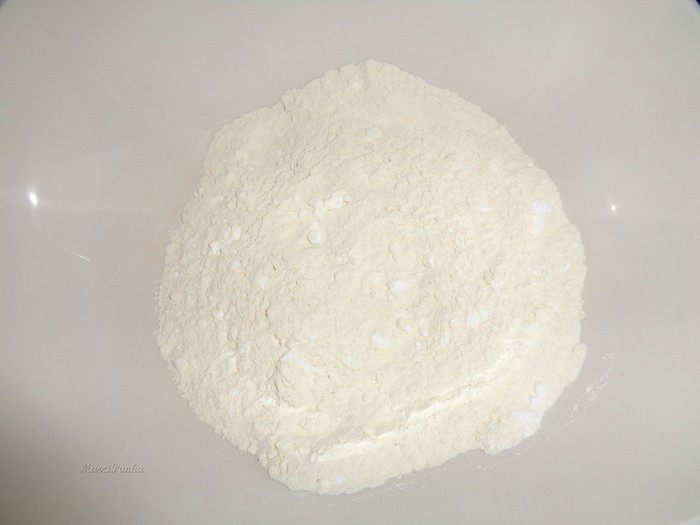 Грушевый тарт под миндально-ванильным кремом