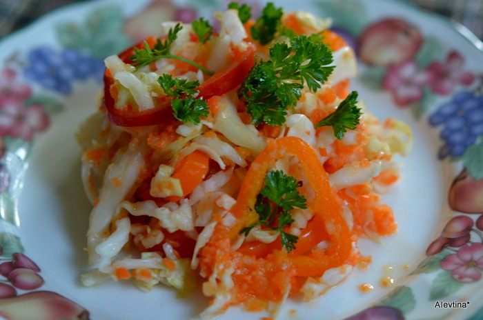 Слоппи капустный салат с соусом