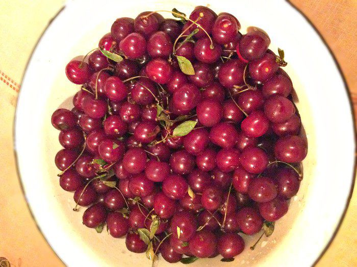 Шоколадно-вишневое варенье