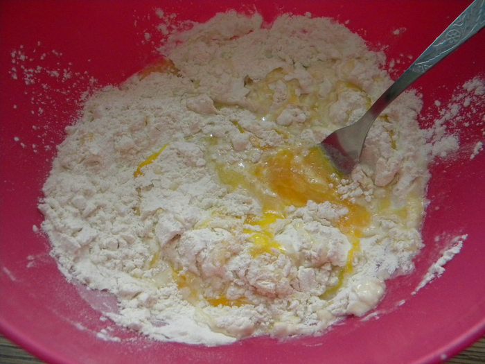 Вареники с яйцом, зеленью и сыром фета