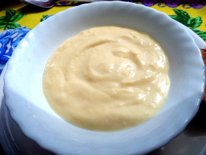 Крем-десерт с черникой