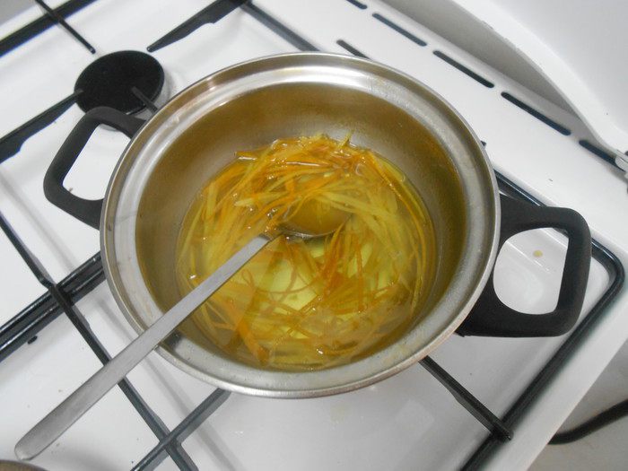 Лимонный пирог с миндалем