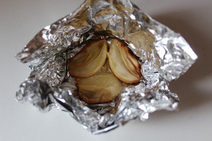 Фарфалле с печеным чесноком, кедровыми орехами и каперсами (для ЕЛЕНЫ КОВАЧ)