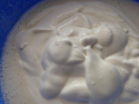 Пирог с киви со сметанной заливкой