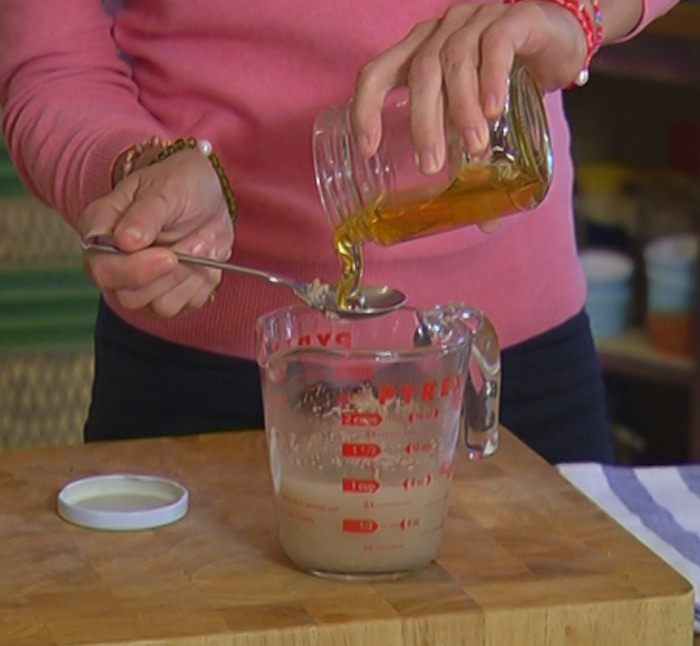 Хлеб с розмарином и имбирем