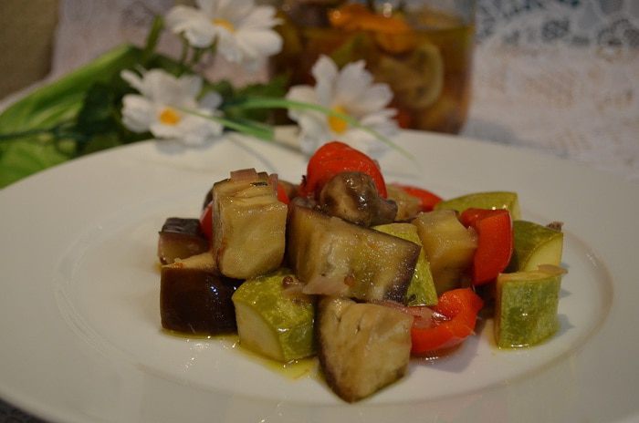 Овощи в шафрановом маринаде