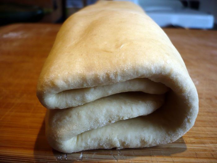 Рыбные тарталетки из слоеного теста на скорую руку