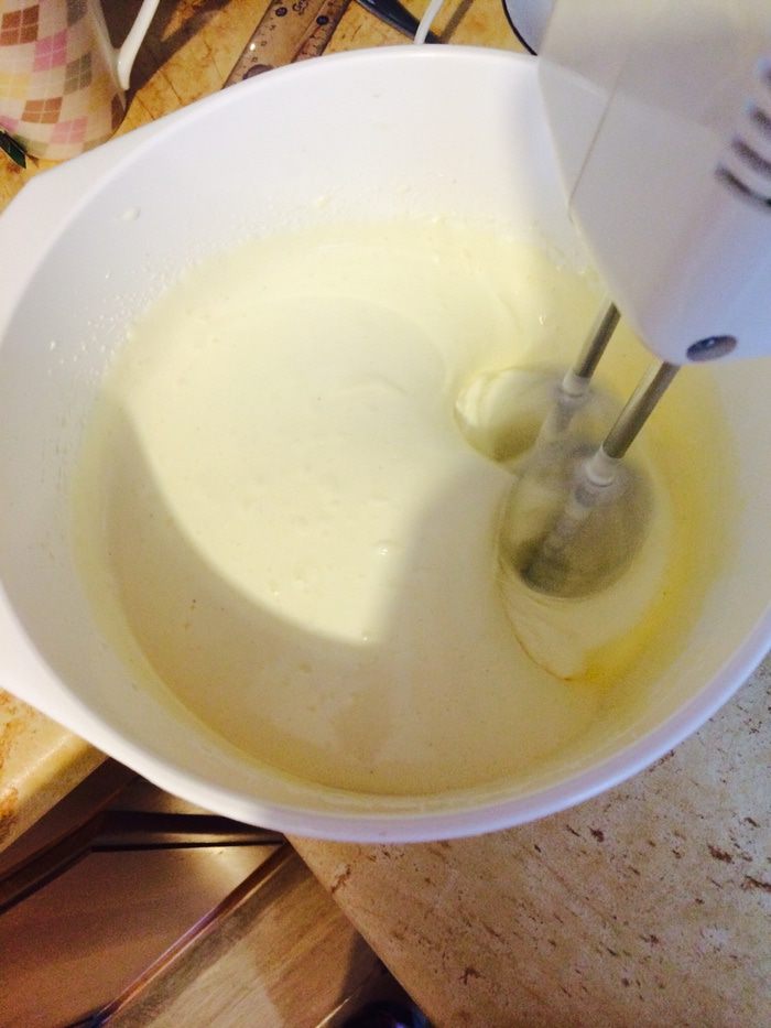 Бисквитный торт-рулет