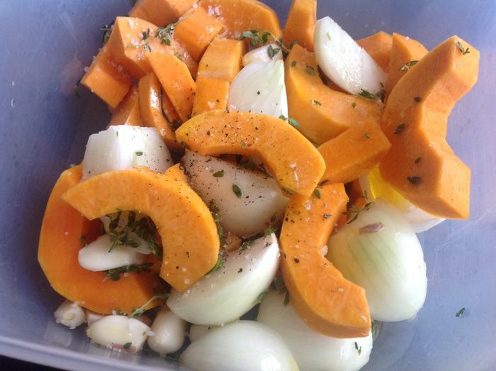 Свинина с тыквой и пряными травами