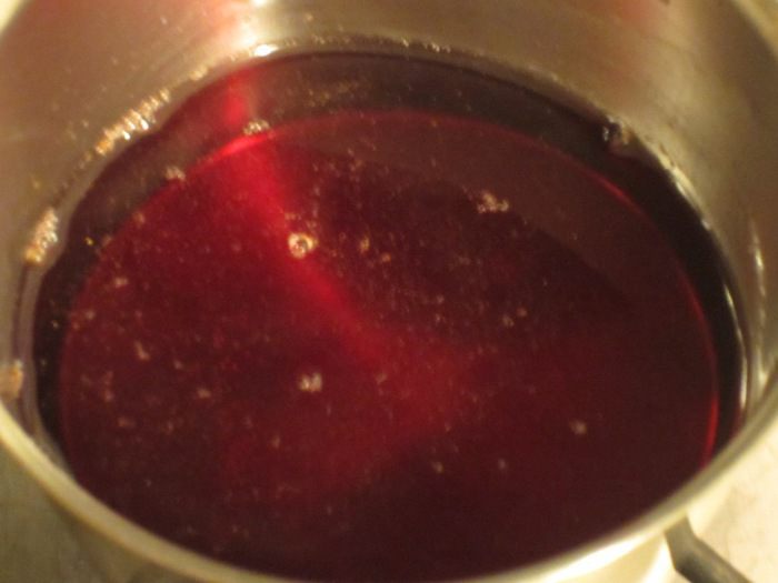 Торт с черешней и творожным муссом