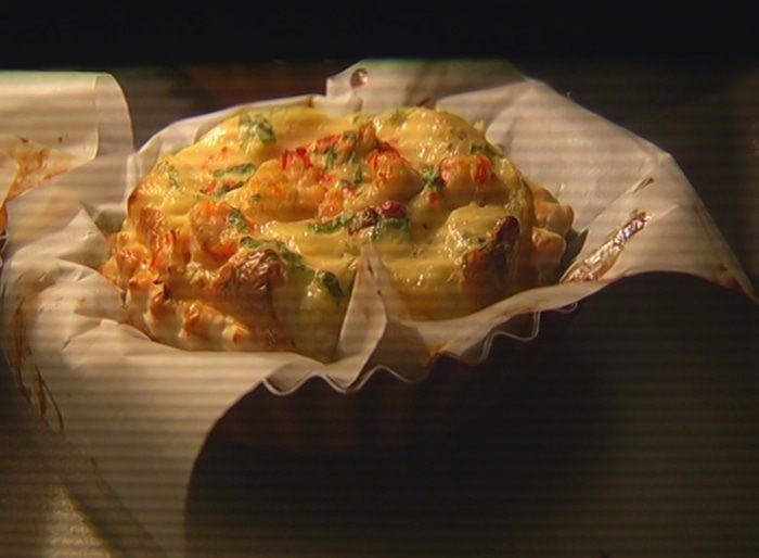 Тарты с раковыми шейками и зеленью