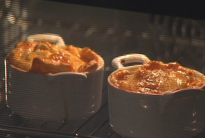 Мини-пирожки с яблоками 