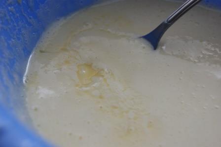 Сметанный пирог с клубникой