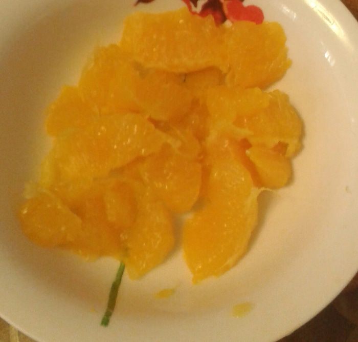 Салат морковно-апельсиновый с финиками