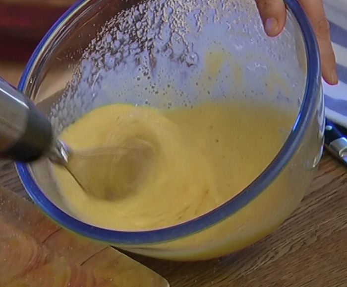 Лимонные тарталетки с кедровыми орешками