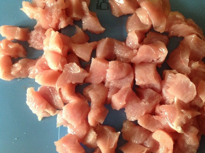 Мешочки с индейкой и сыром бри