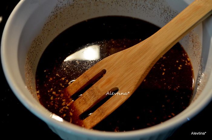 Пряные острые куриные бедрышки