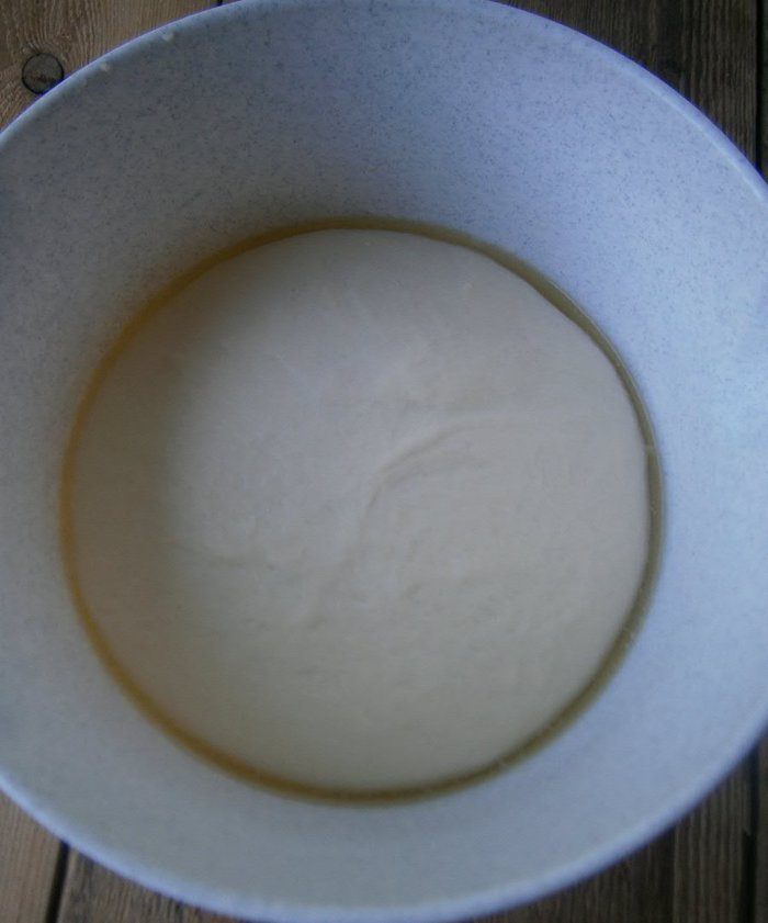 Белый хлеб на молоке