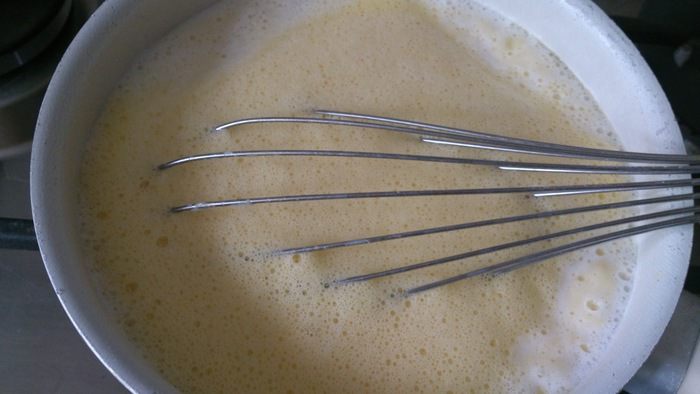 Блинчики с клубникой и заварным кремом