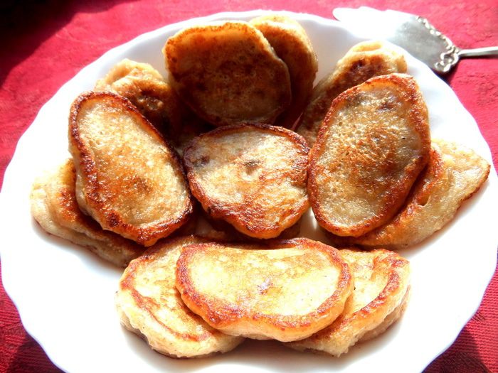 Оладушки с финиками и бананами (постные)