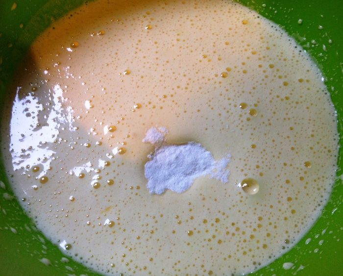 Кекс на апельсиновом соке в шоколадной глазури (Çikolatalı portakallı kek)