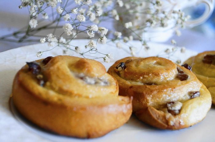 Булочки-улитки с начинкой из творожного сыра