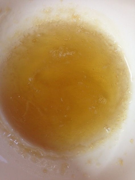 Маковый десерт под соусом из кураги