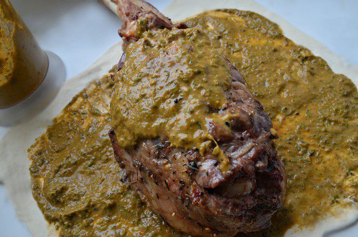 Баранья нога в слоеном тесте