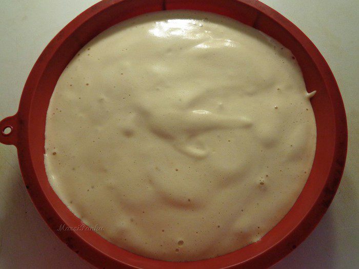 Фруктово-ягодный торт с нежным кремом из маскарпоне