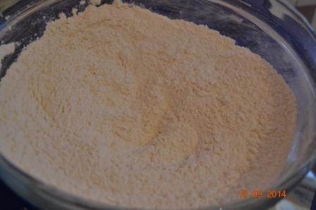 Обезьяний хлеб с вяленой вишней