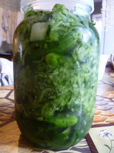 Огурцы в огурцах