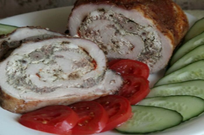 Мясной рулет выходного дня