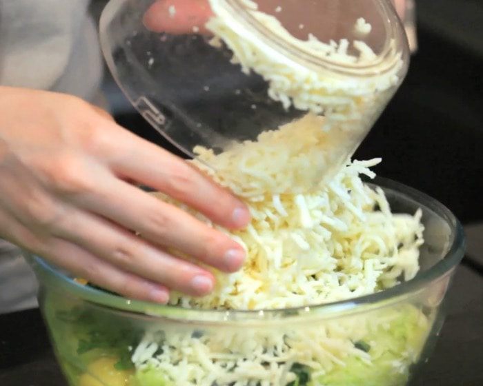 Оладьи из кабачка с сыром